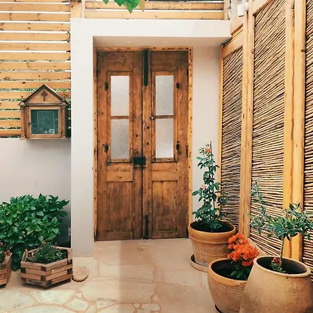 Roxani Apartment